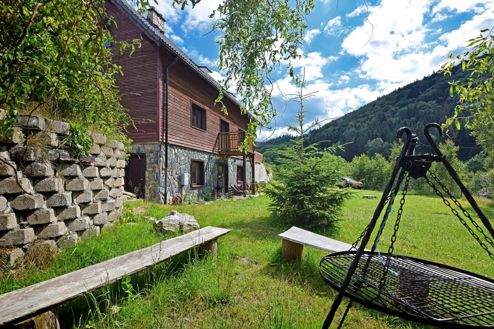 Krolikowka Строне-Слёнске Экстерьер фото